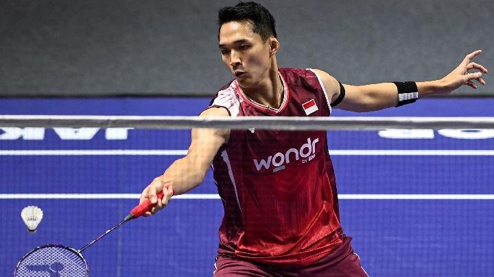 Jonatan Christie Lolos ke Perempat Final Denmark Open 2025 Usai Kalahkan Kenta Nishimoto